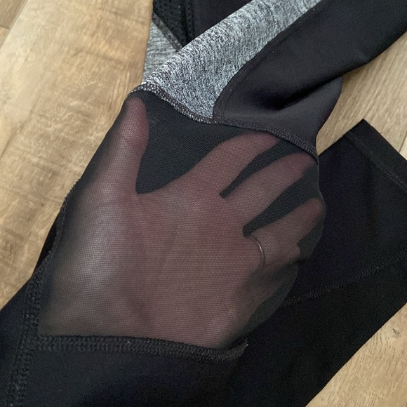 Xersion Mesh Leggings - Picture 2 of 6